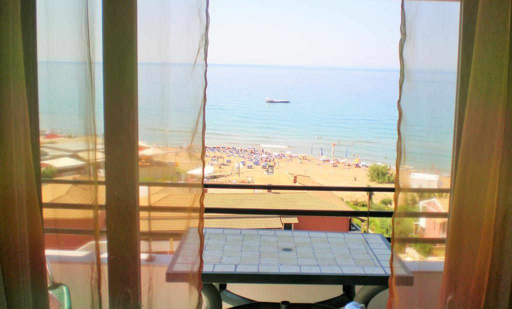 Menigos Resort - Διαμέρισμα Αριθμός 168 Pelekas Bagian luar foto